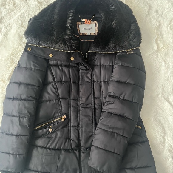 Ladies Nine West coat - Picture 2 of 2